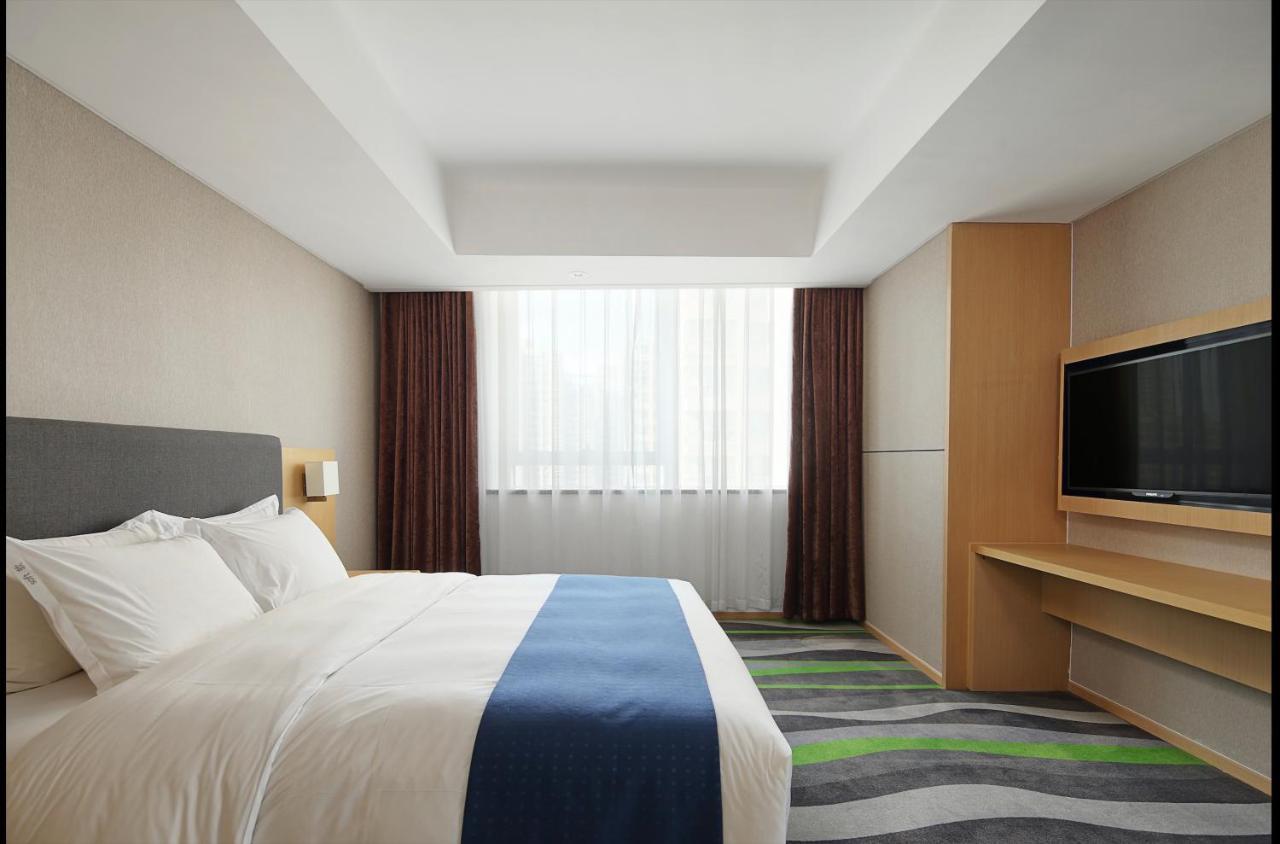 Holiday Inn Express Jinan High-Tech Zone By Ihg Ngoại thất bức ảnh