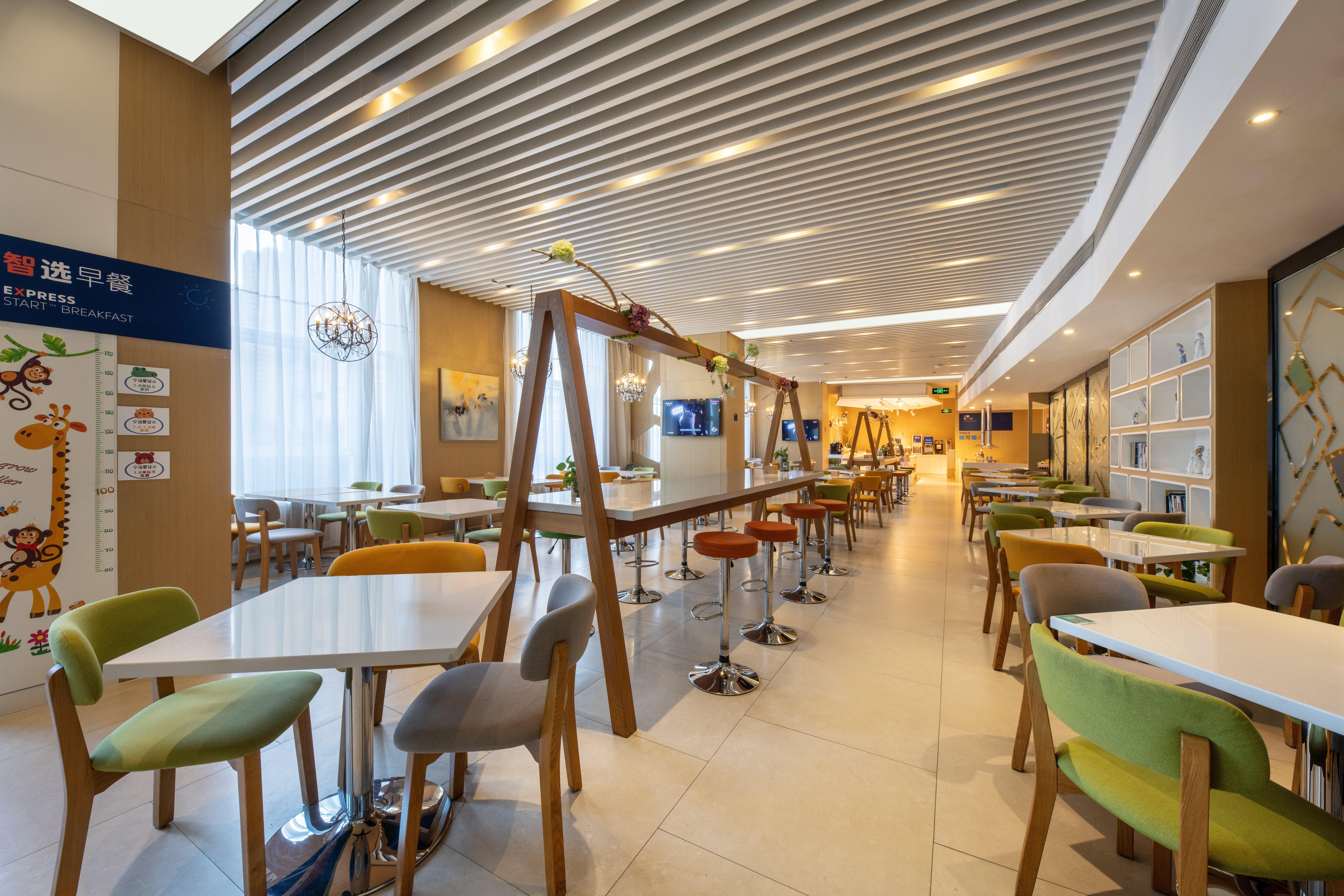 Holiday Inn Express Jinan High-Tech Zone By Ihg Ngoại thất bức ảnh